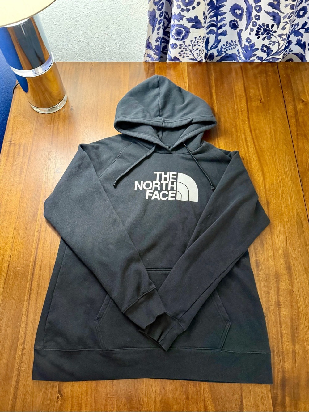 The North Face Women’s Logo Hoodie Sweater